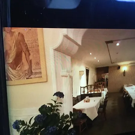 Dionysos * Neumünster